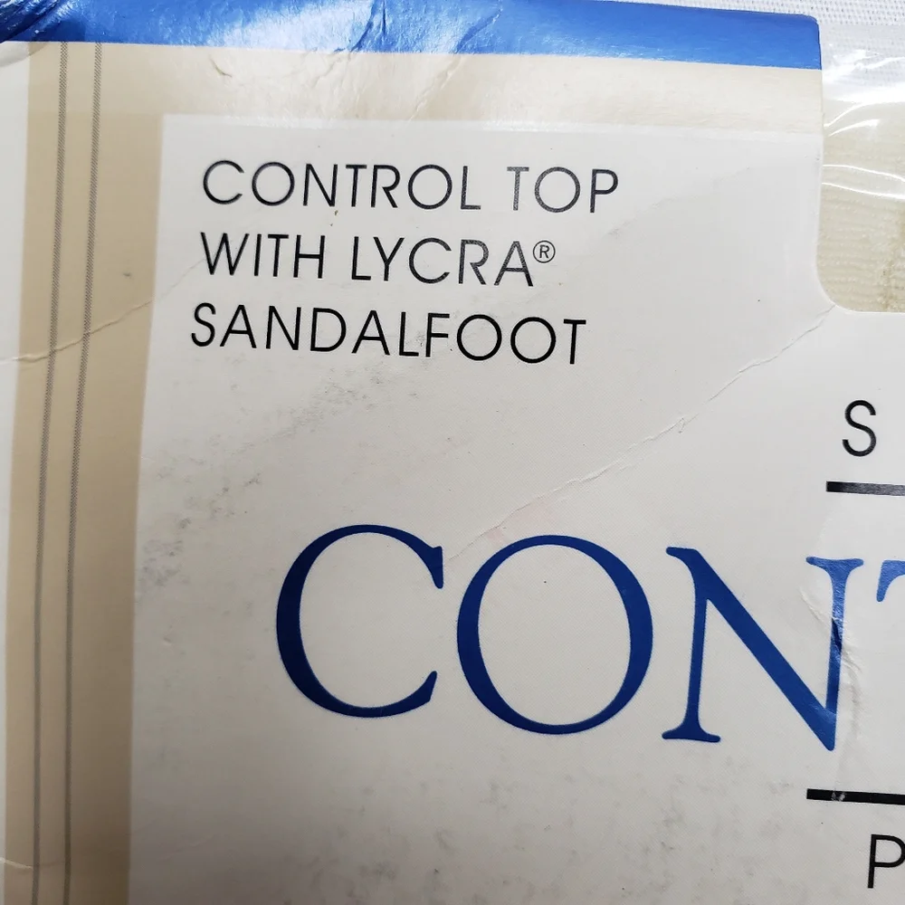Kathie Lee Collection Silky Sheer Control Top Pantyhose Size Medium/Tall Ivory